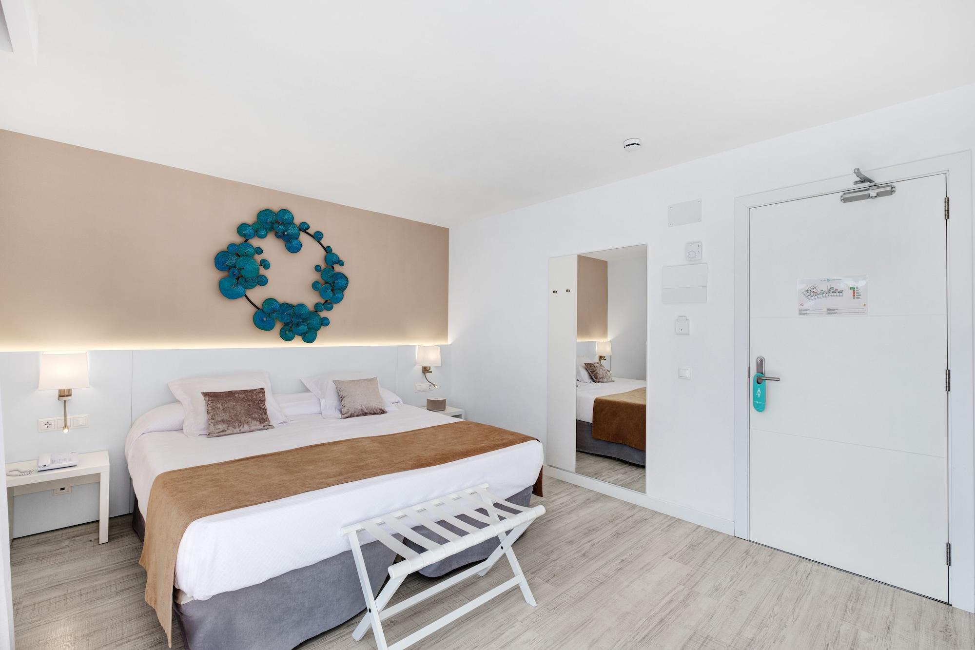 Plaza Santa Ponsa Boutique - Adults Only. Hotel Ngoại thất bức ảnh